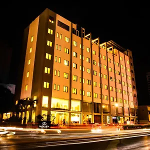 Hotel Wonder